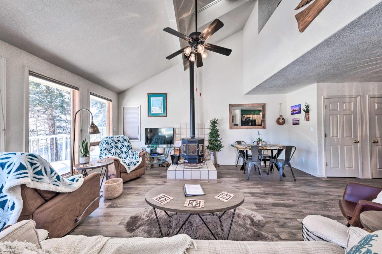 Bright Cloudcroft Condo With Game Room And Deck! Extérieur photo